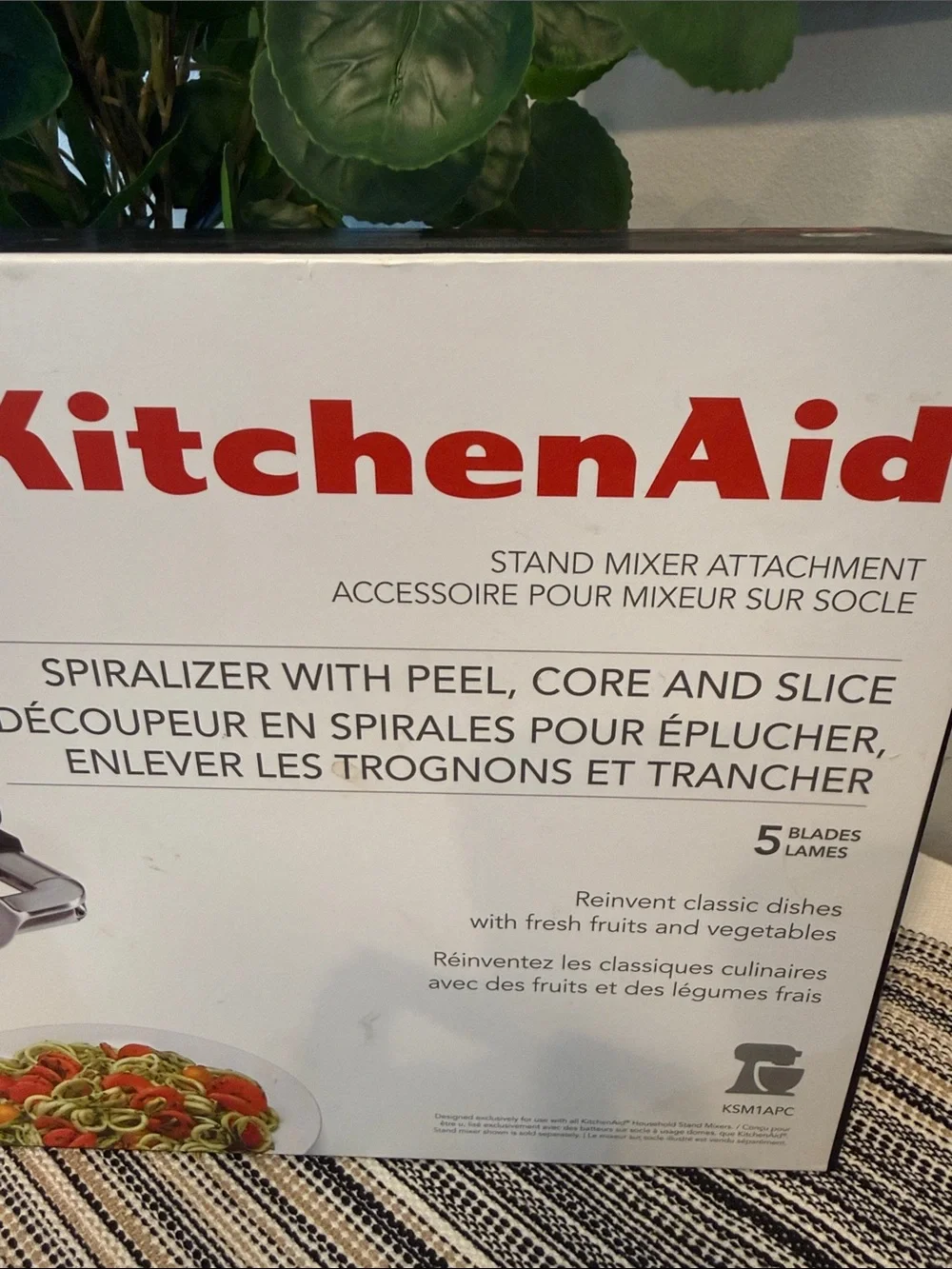 KitchenAid Spiralizer Mixer Attachment Peel Core and Slice New NEVER USED